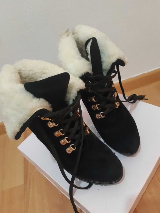 Продам шикарные сапоги