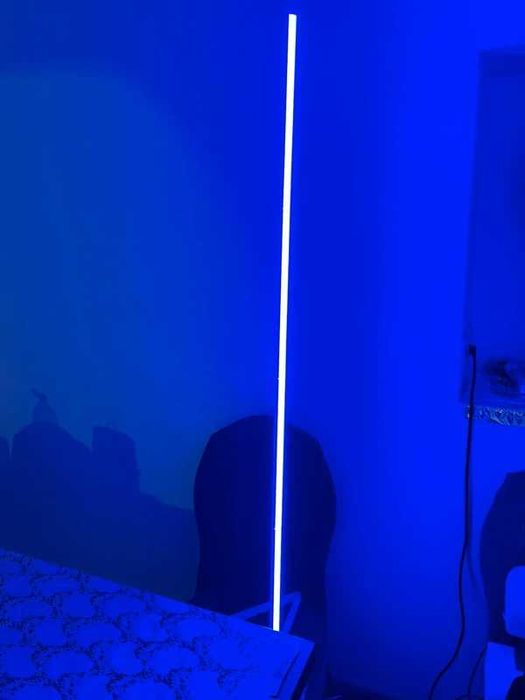Lampă de podea led rgb miwatt – control app & telecomandă