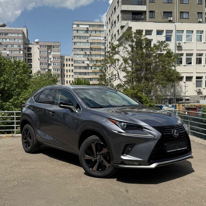 Lexus Seria NX 2.5 Hybrid - Premium Line - 4x4 E-CVT - Automat - Garantie
