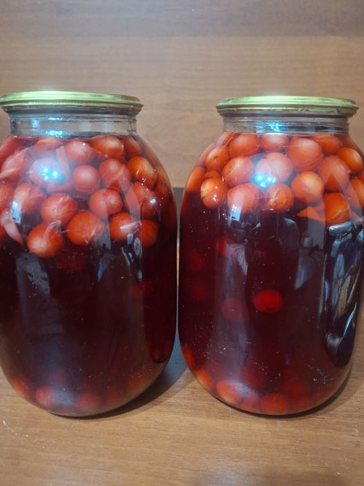 Продаю домашние соленья и компоты