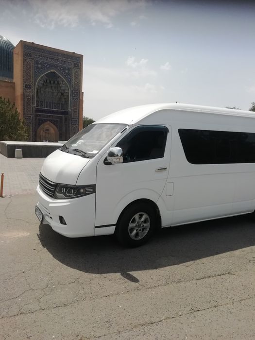 Микроавтобус GOLDEN DRAGON