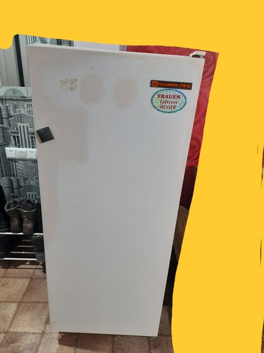 Холодильник хорошо работает