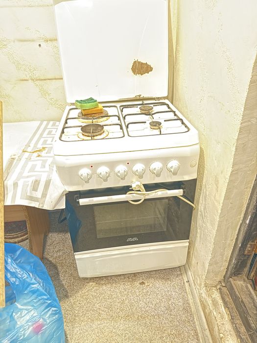 Газовая плита Ava