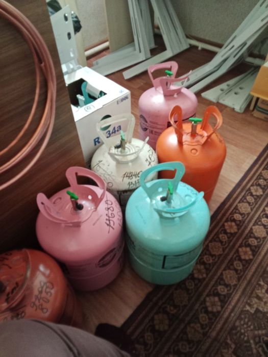 Фреон 134,32, 22,600,404,407,410 в баллонахах и на вес