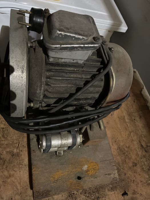 Продам наждак очень в хорошем