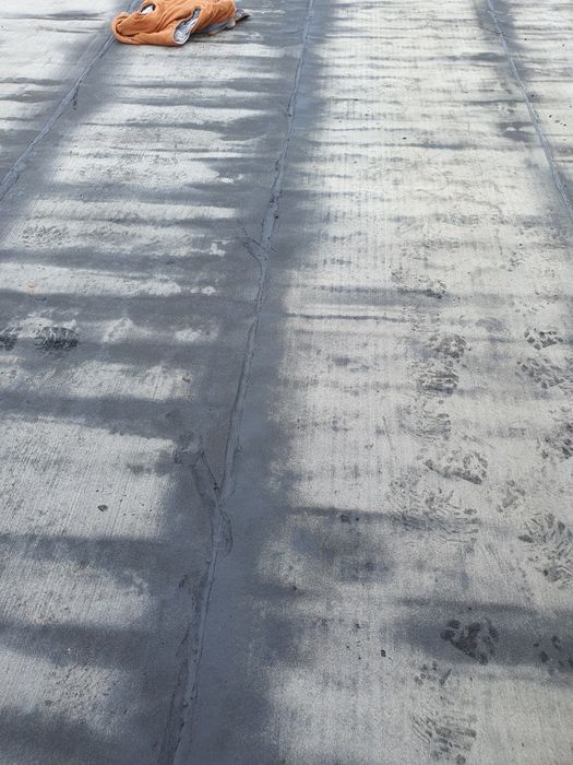 Execut izolati hidro-izolati