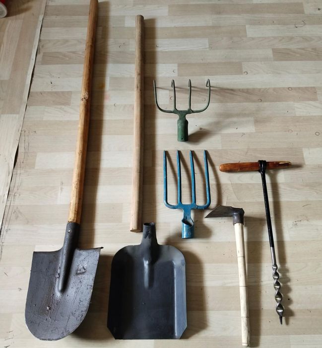 Замок, новый СССР.