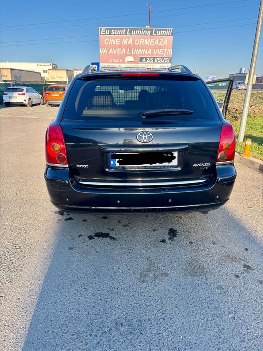 Toyota Avensis T25 2.2 D-CAT 177CP – 2006 – Defecta