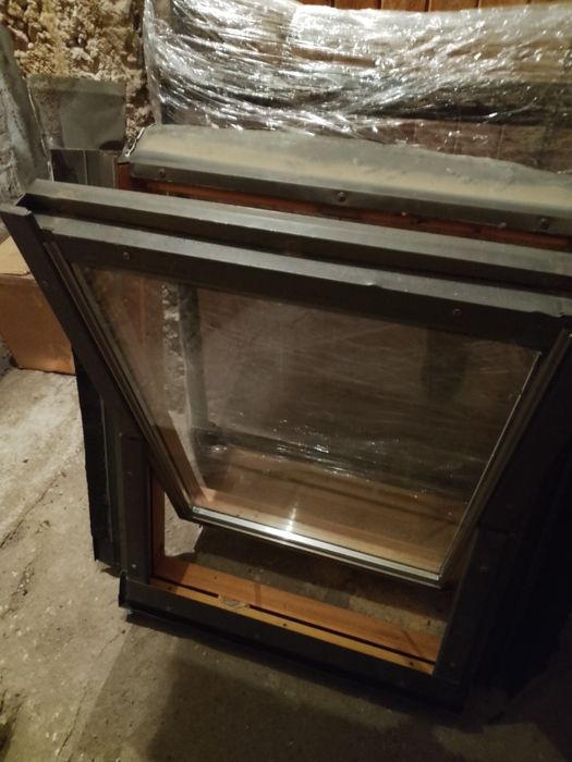 Капандура и бял pvc прозорец