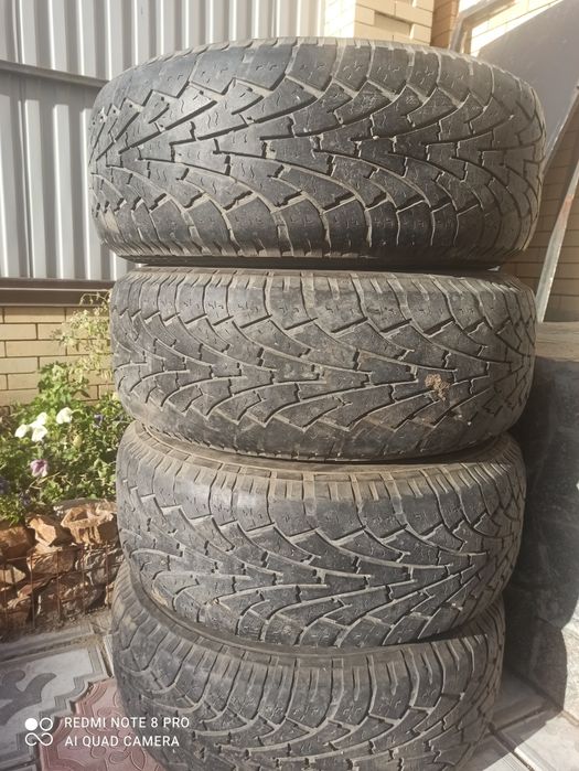 Продам комплект летней резины на дисках