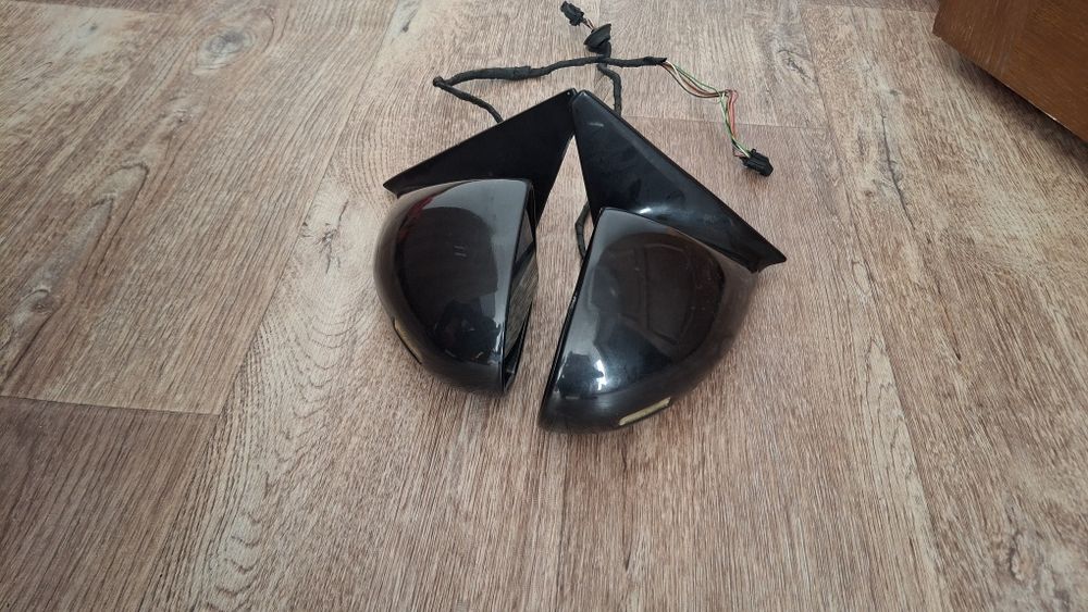 Продам боковые зеркала Шницер на БМВ Е38