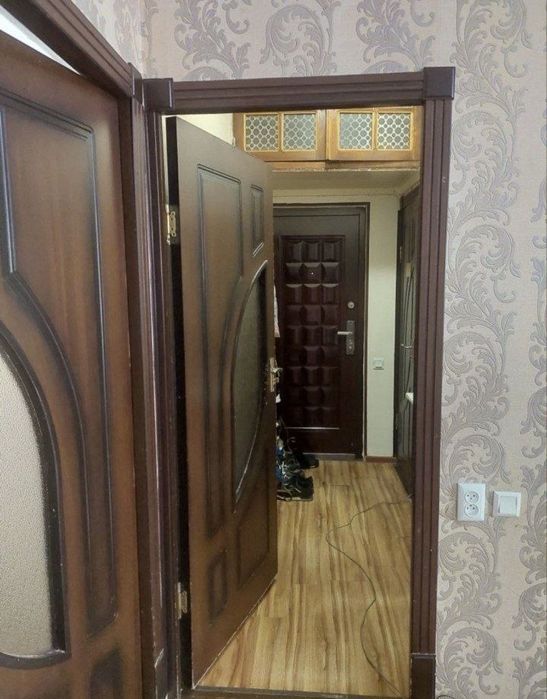 |32| Учтепа 2 хонали квартира ижарага қулай жойлашув арзон нархда