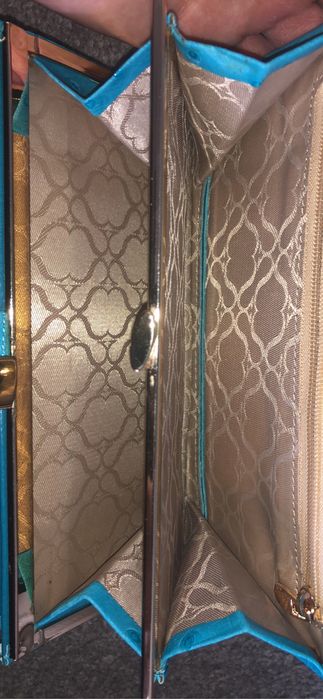 Кожаный женский кошелек