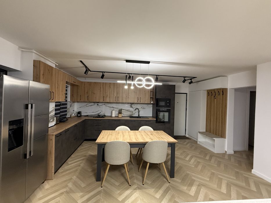 Apartament centru,82 m2, ultralux, nou