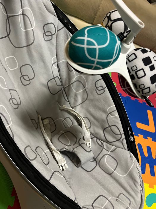 Mamaroo 4 бебешка люлка