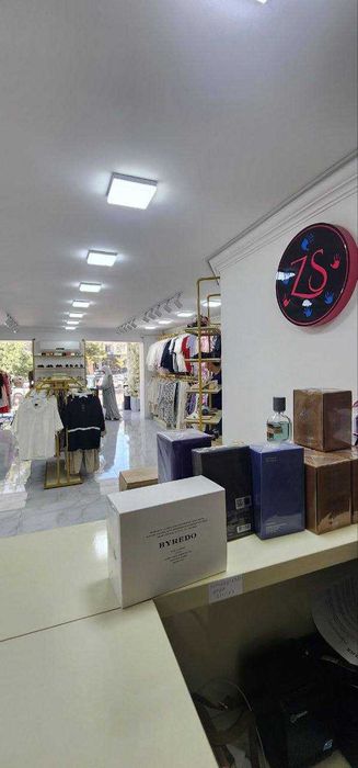 ПРОДАЕТСЯ 4/1/4 Не Жилое Помещение Ор-р: Ул.Катартал, 5 квартал