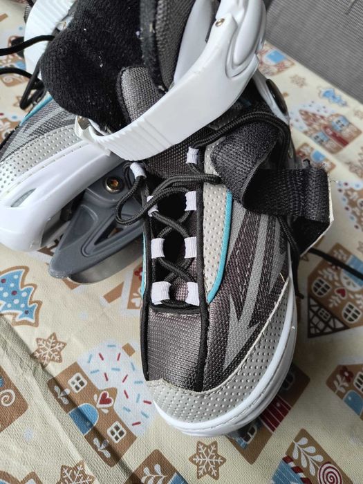 Patine, 3 perechi, în stare impecabilă