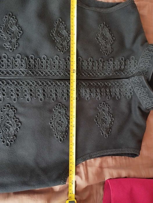 Мъжка черна носия