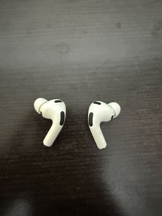Airpods pro 3 (2025)