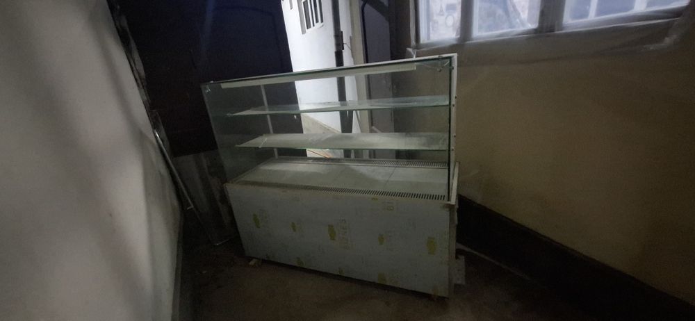 Холодильник состояние почти новый