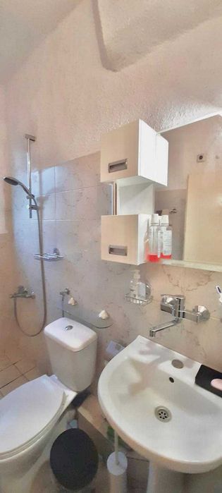 Дава се под наем Двустаен апартамент в София, Изток - 73 кв.м за 650 € - Снимка #3