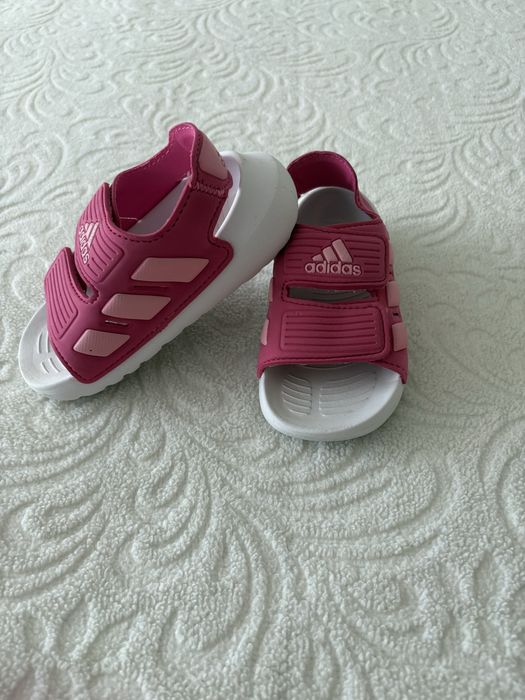 Детски сандали за момиче