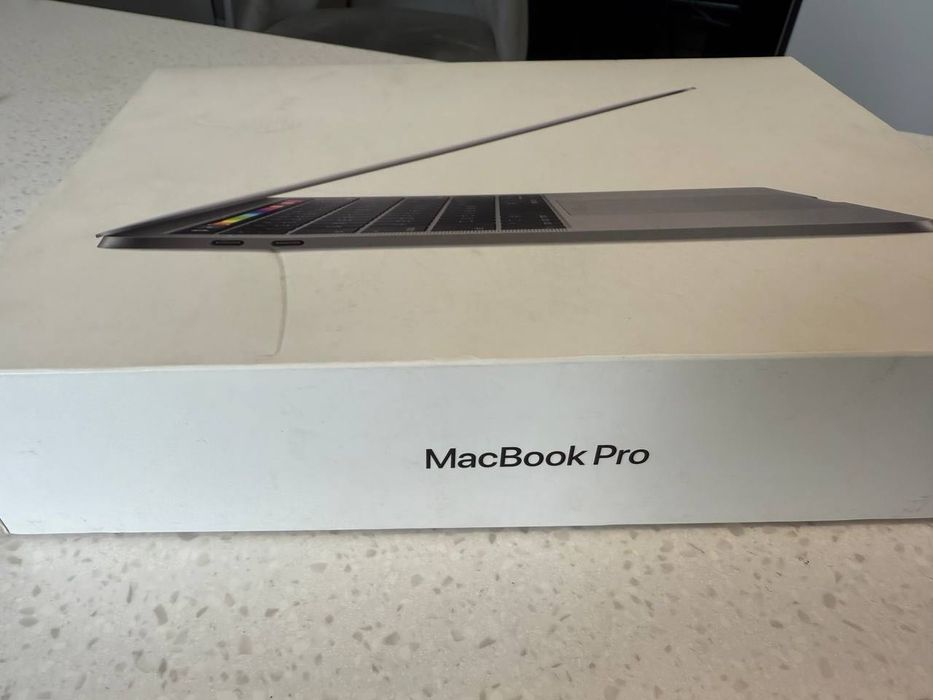 MacBook Pro 13, 2019, Space Grey