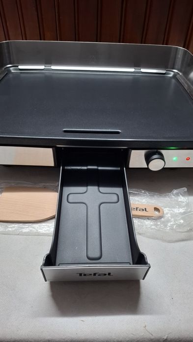 Tefal електрическа скара Maxi Plancha CB690, черен/стомана, 2.300W
