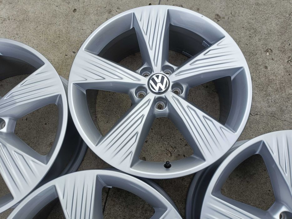 Jante 19 originale VW B8 , Tiguan 8j x 19 et 45
