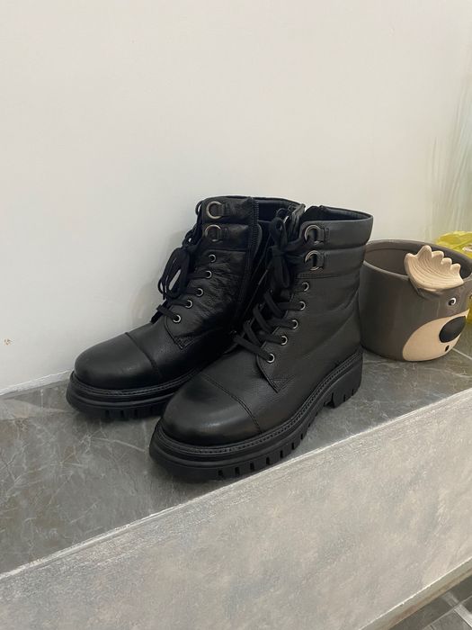 Зимни черни боти