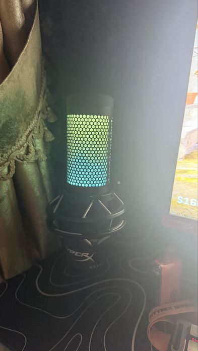 Микрофон для стирма hyper x quadqas s