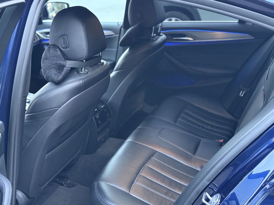 VAND BMW G30 530 E PERFORMANCE M PACHET