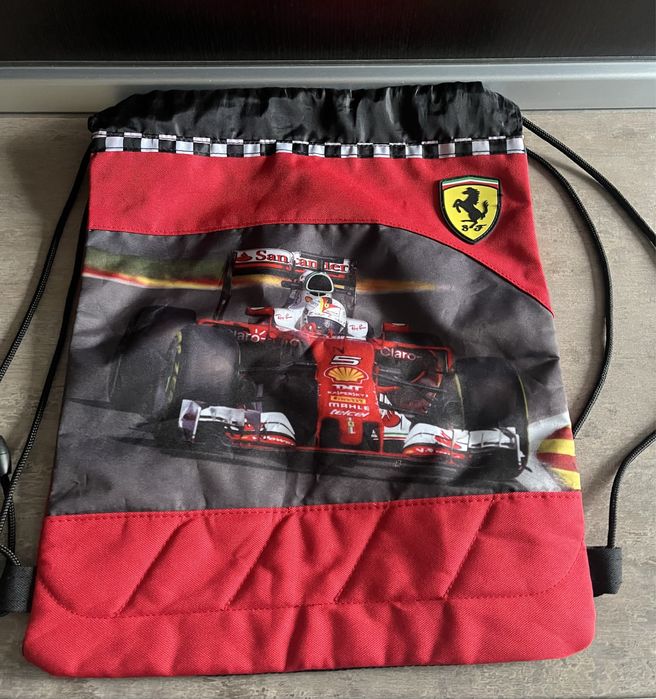 Rucsac Ferrari , autentic