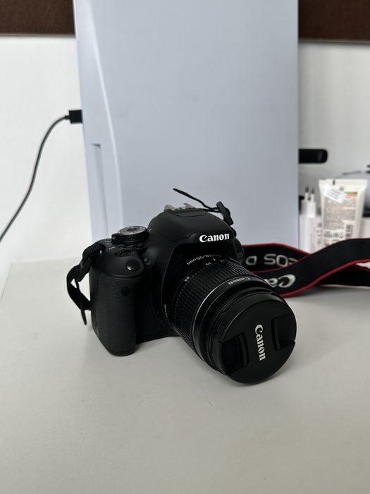 Canon 600D в идеальном состоянии