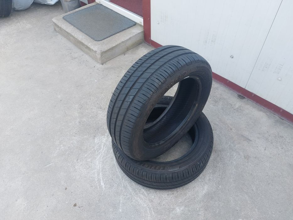 100 lei bucata! Doua anvelope de vara 185 55 15 Goodyear! 7 mm