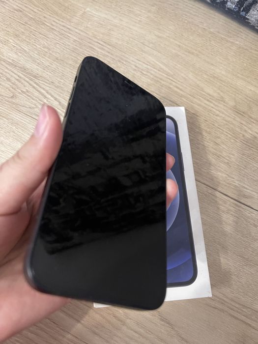 iPhone12 64gb без ремонта