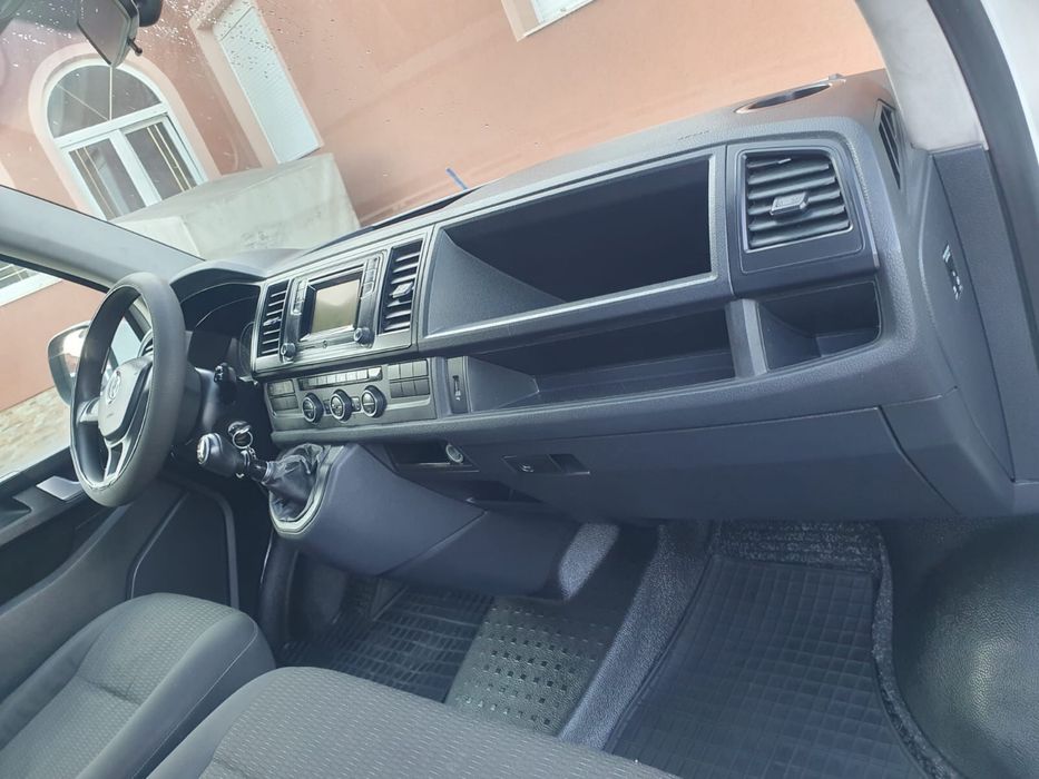 VOLKSWAGEN Caravelle 2016 — imagine 3