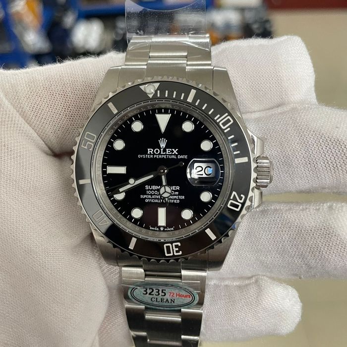 Rolex Submariner Date