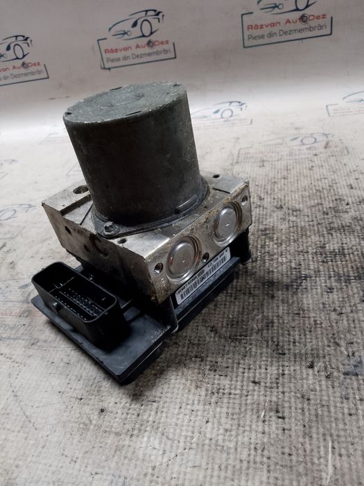 pompa abs audi a4 b8 2.0 2011