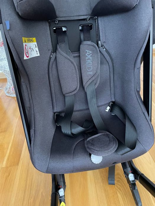 Scaun auto copii i-size AXKID ONE 2 plus