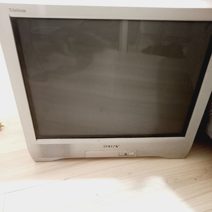 Телевизор Sony и Samsung