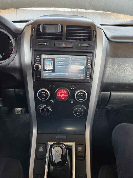 Se vinde Suzuki Grand Vitara