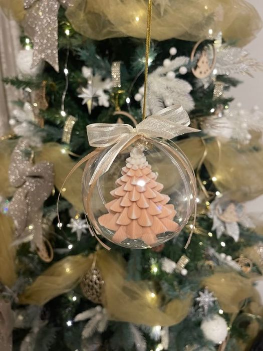 Ароматни свещи за подарък.