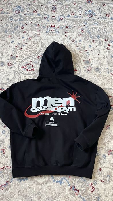 Qoima, men qazaqpyn худи