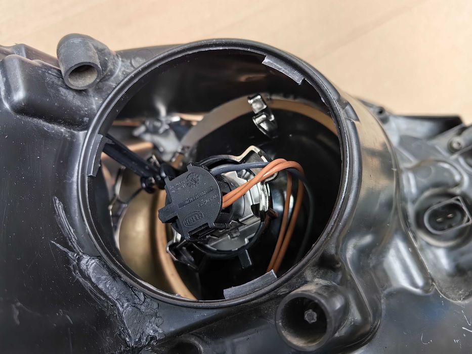 Фар за Mercedes GL X164 Bixenon / Мерцедес ГЛ Х164 Биксенон