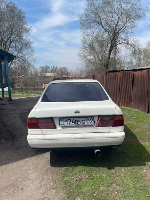 Ниссан примера ф10