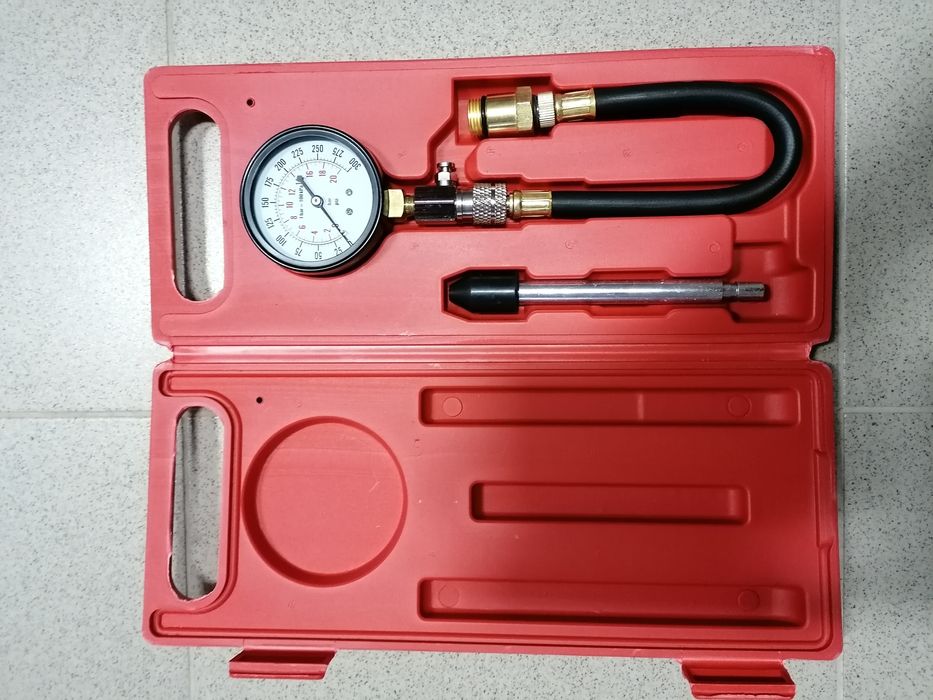 Комплект за спирачни бутал,сепаратор за сваляне на лагери,компресомер