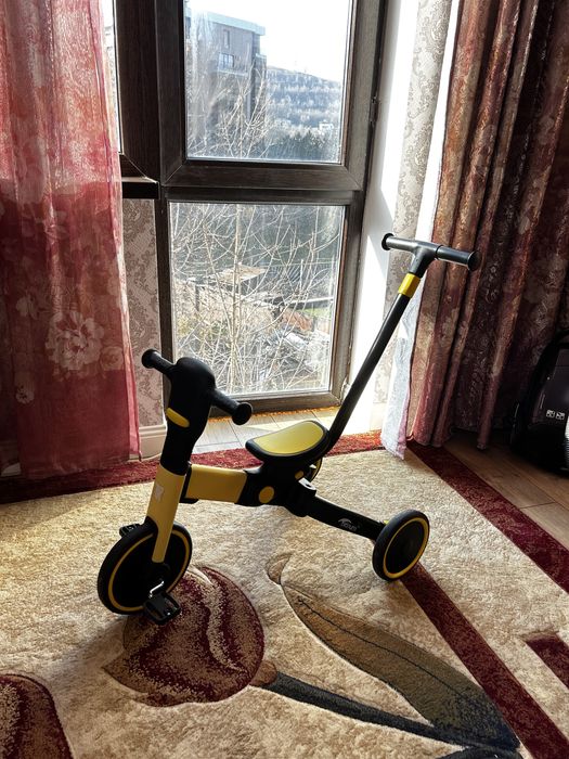 Продам велосипед беговел