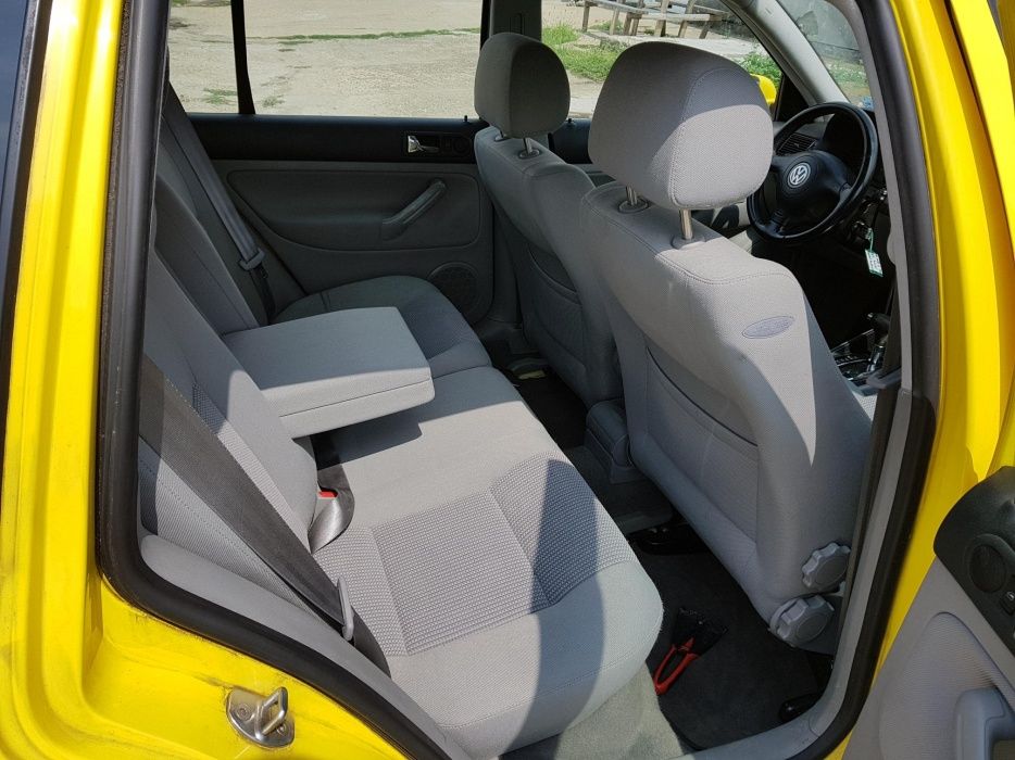 Dezmembrez vw golf 4 break, motorizare 2.0 benzina , cutie automata