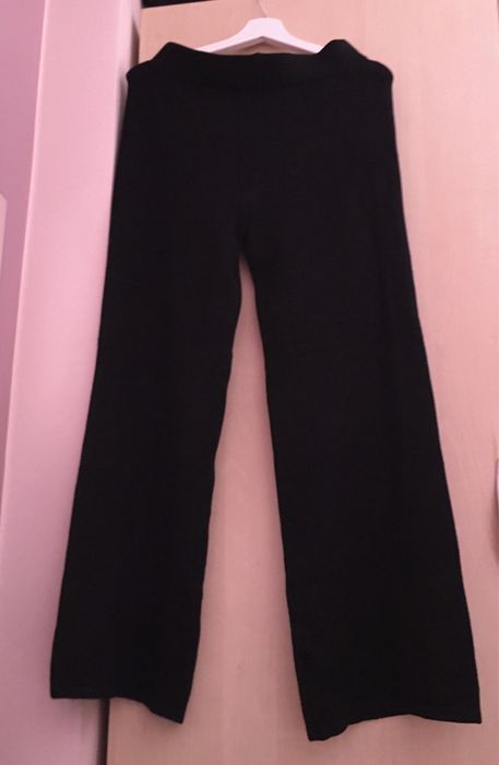 Плетен комплект от две части